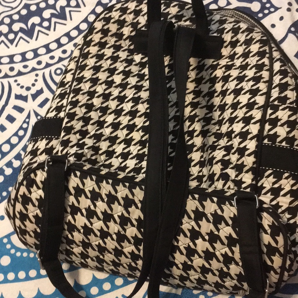 Backpack - Picture 4 of 4